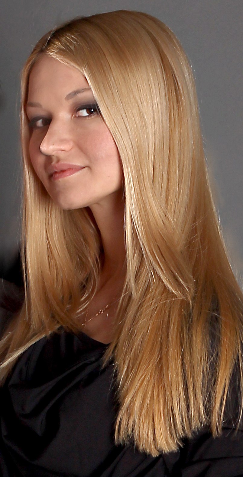 Nelya Uslanova | Москва