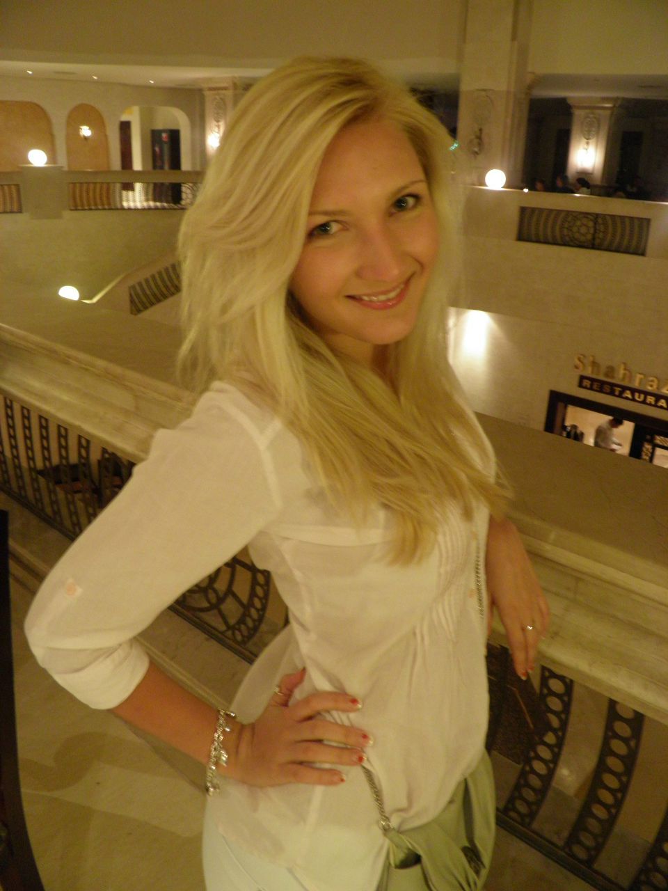 Иринка Вихорь | Киев