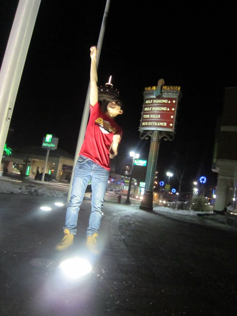 Вел Вел | Toronto