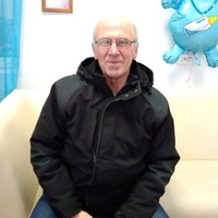 Виктор Леонов
