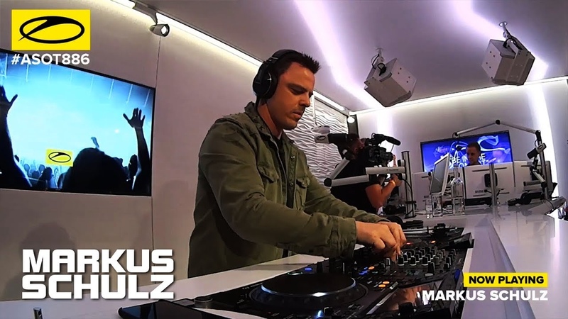 Markus Schulz live A State Of Trance 886 ( ADE