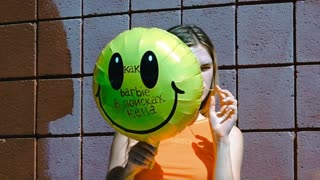 Премьера клипа! Елена Темникова - Как Барби в поисках Кена (24.07.2020)