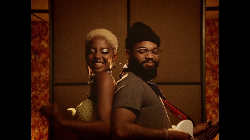 Theophilus London Pretty (feat. Ian