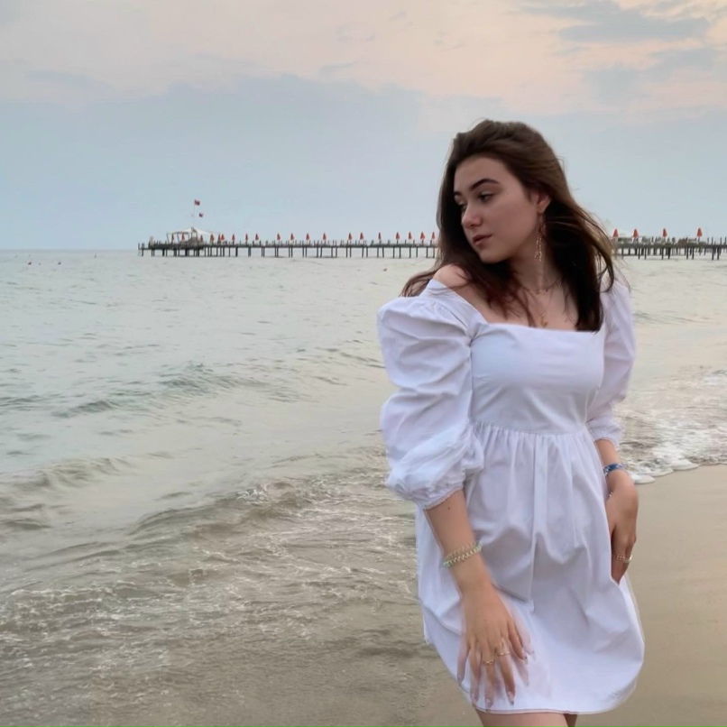 Маша Спицына |