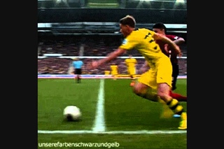 Erik Durm Dribbling vs Hannover 96